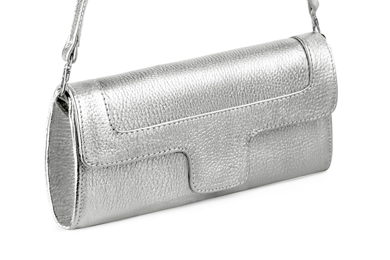 Light silver women's dress clutch, for weddings, ceremonies, cocktails and parties. Front view - Florence KOOIJMAN
